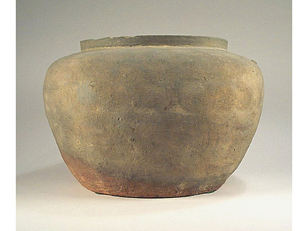 A Rare Warring States Fabric-Impressed Proto-porcelain Jar